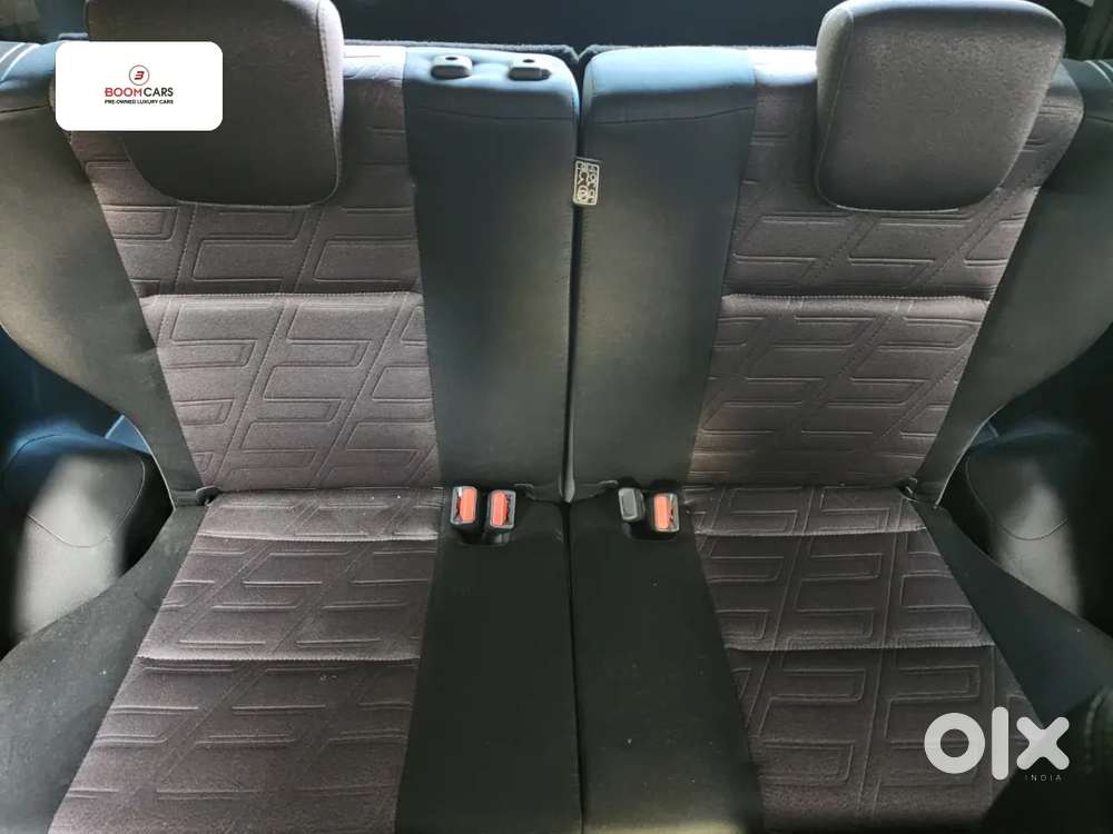 Toyota Innova Hycross 2.0 Vx (o) Hybrid 7 Str, 2026, Petrol