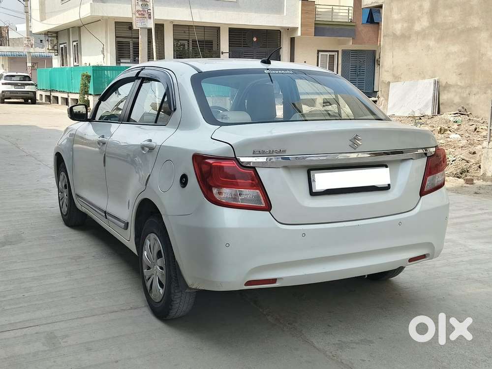 Maruti Suzuki Dzire 1.2 Vxi Cng, 2023, Cng & Hybrids