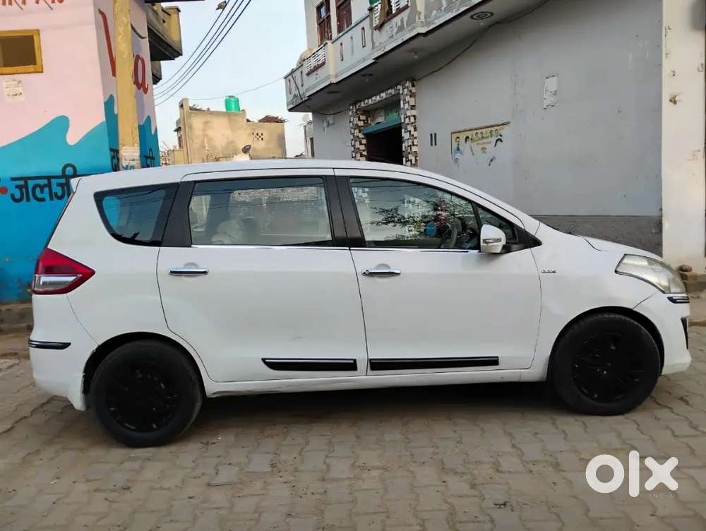 Maruti Suzuki Ertiga 2013 Diesel 185000 Km Driven