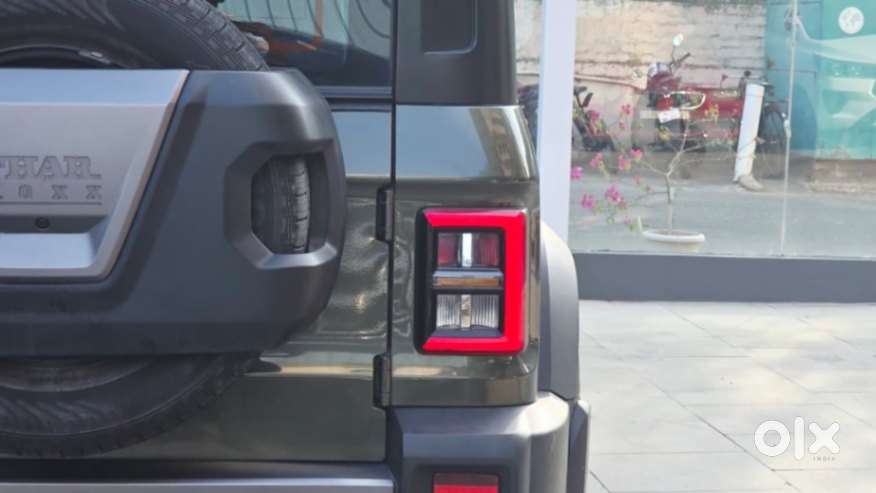 Mahindra Thar Roxx Ax5 L Diesel At 2wd, 2025, Diesel