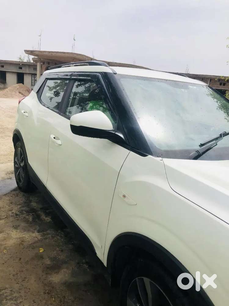 Mahindra Xuv300 Turbosport 2019 Diesel 102000 Km Driven
