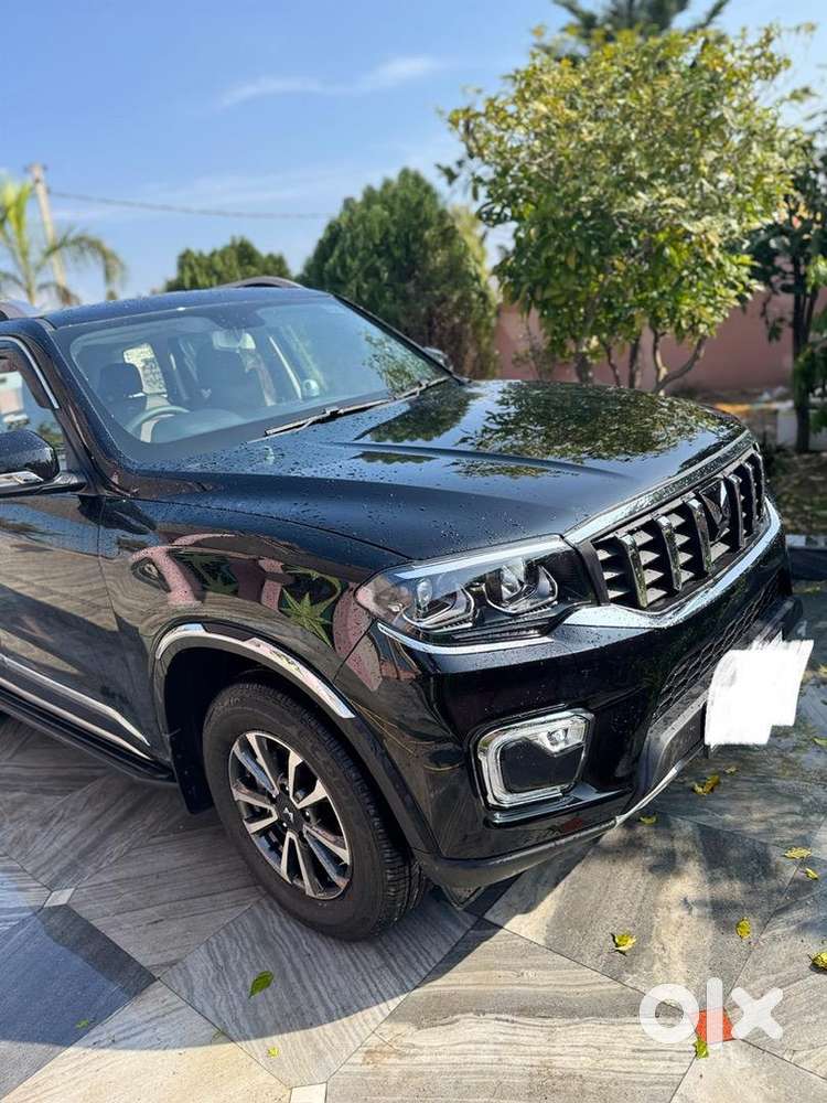 Mahindra Scorpio-n Z8 Select 2025 Diesel 2900 Km Driven
