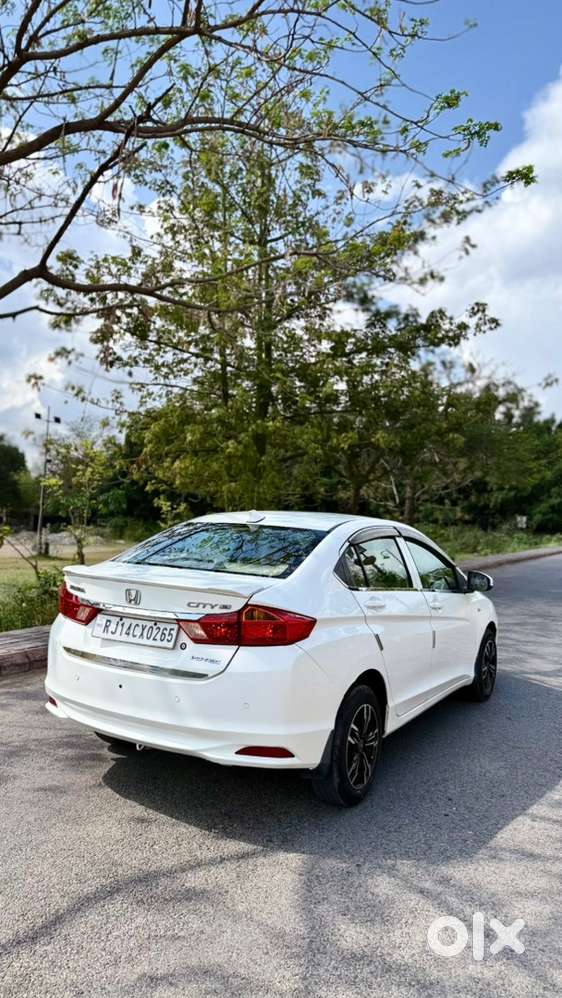 Honda City 2014 Diesel Well Maintained