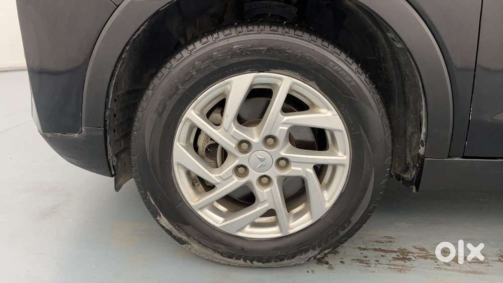 Mahindra Xuv300 W8 Amt Optional Diesel, 2022, Petrol