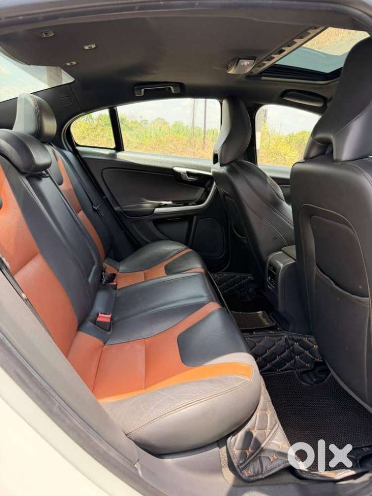 Volvo Xc60 D4 Kinetic, 2019, Diesel