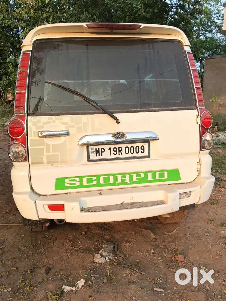 Mahindra Scorpio With 0009 No. Plate