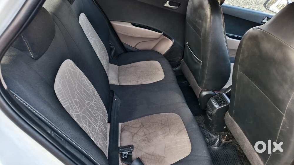 Hyundai Grand I10 Sportz, 2014, Petrol