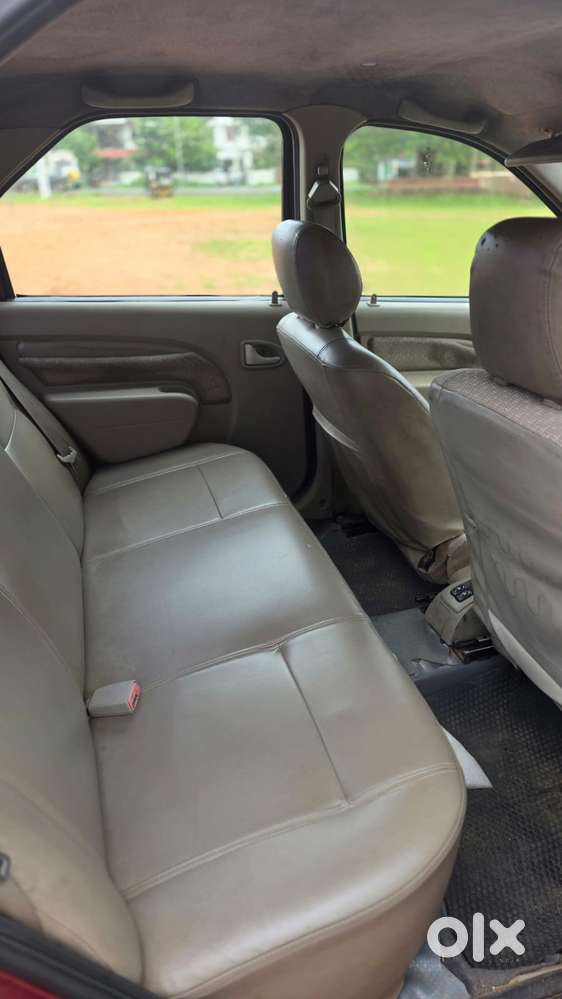 Mahindra Verito Executive D4, 2011, Diesel