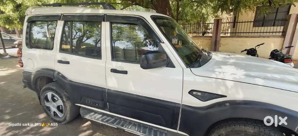 Mahindra Scorpio Classic 2021 Diesel 810000 Km Driven