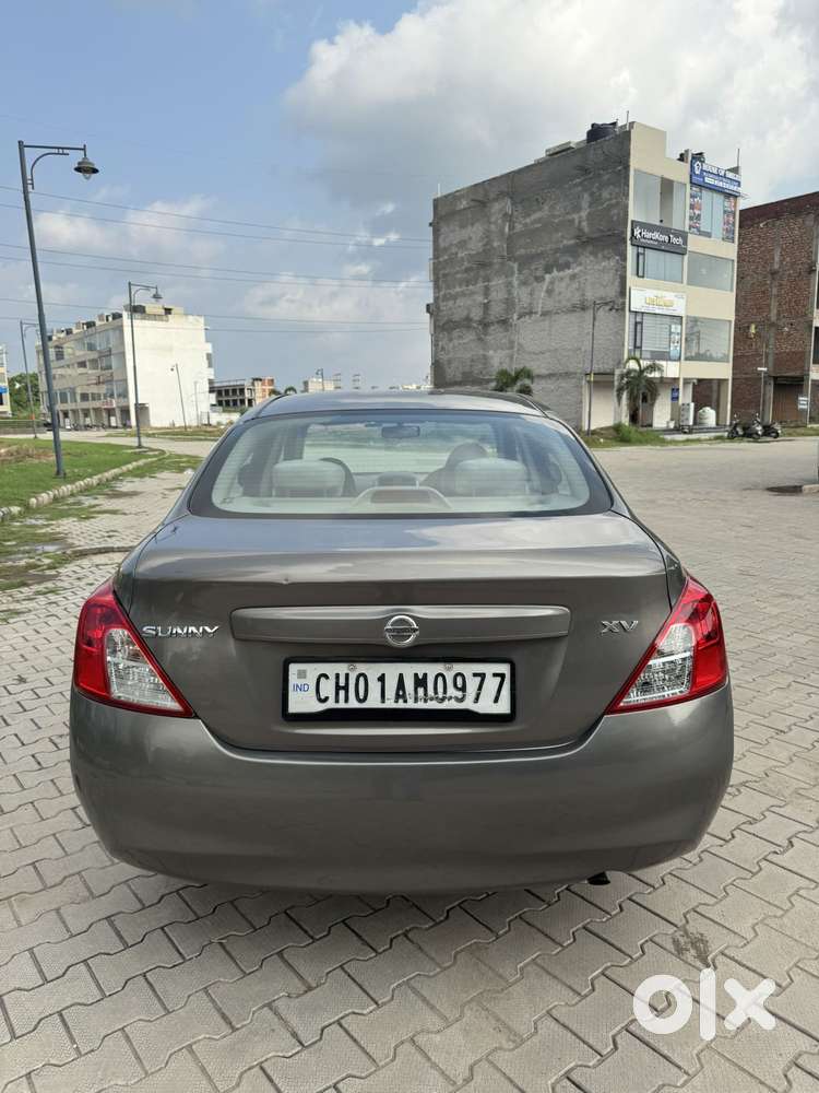 Nissan Sunny Xv, 2012, Petrol