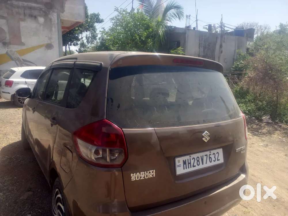Mh28v7632 गाडी एक नंबर आहे विश्वास