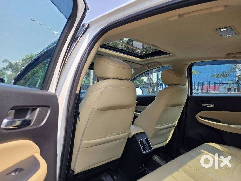 Honda City Zx Petrol Cvt, 2023, Petrol