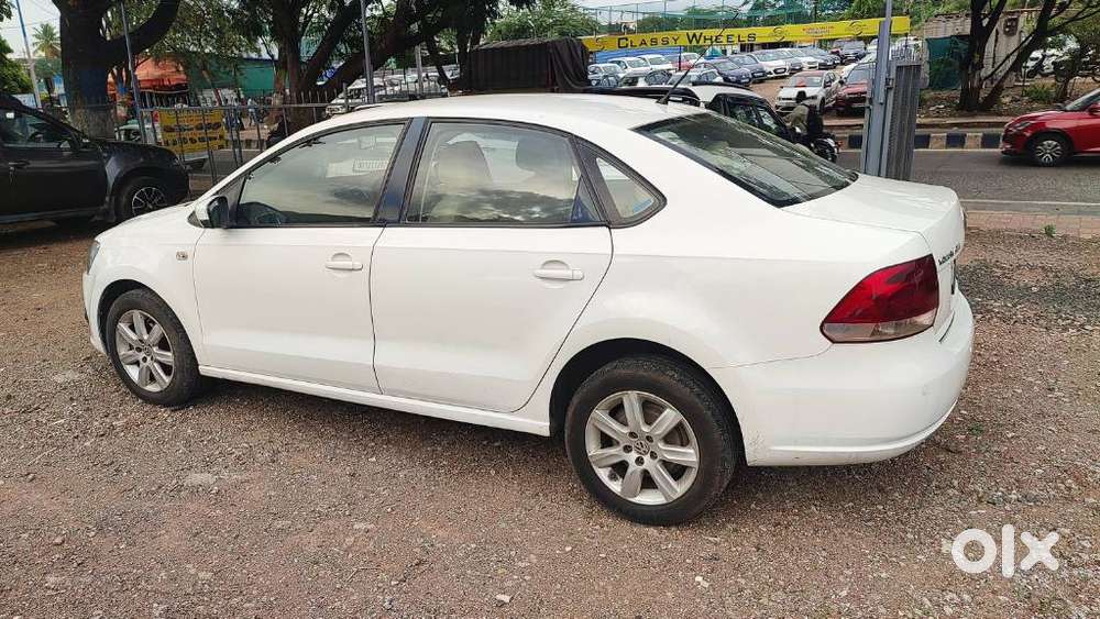 Volkswagen Vento Petrol Highline, 2011, Petrol