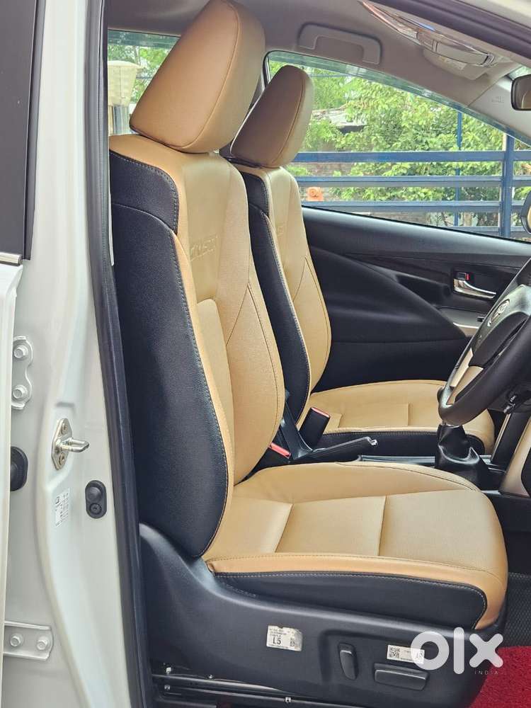 Toyota Innova Crysta [2020-ongoing] 2.4 Zx 7 Str, 2023, Diesel