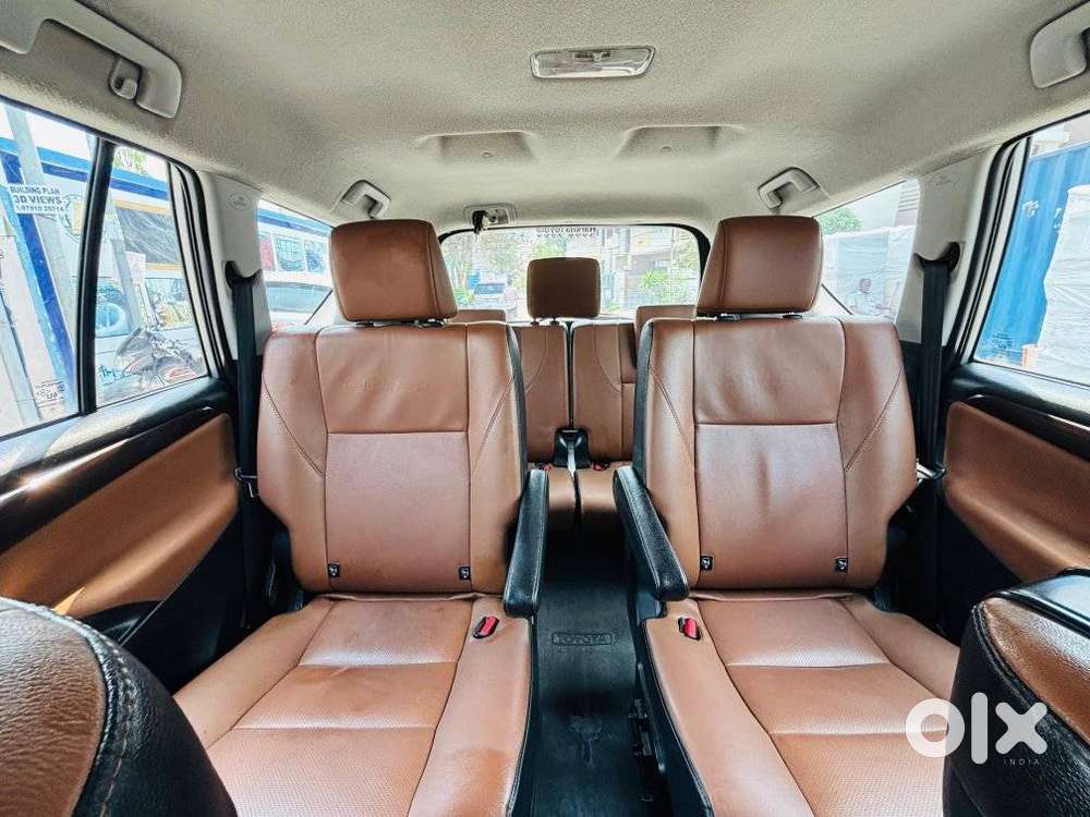 Toyota Innova Crysta 2.8z Automatic, 2019, Diesel