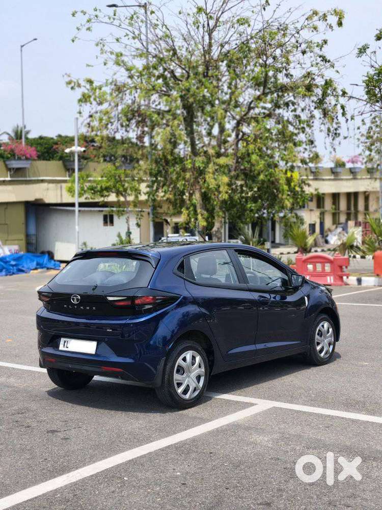Tata Altroz Xta Petrol, 2022, Petrol