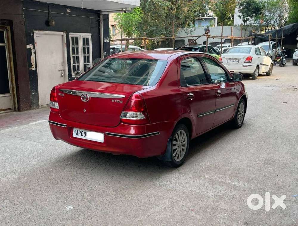 Toyota Etios 2010-2012 V, 2011, Petrol