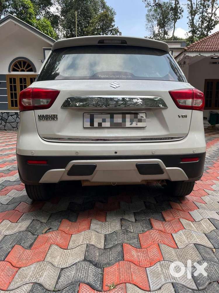 Maruti Suzuki Brezza 2017 Diesel Well Maintained