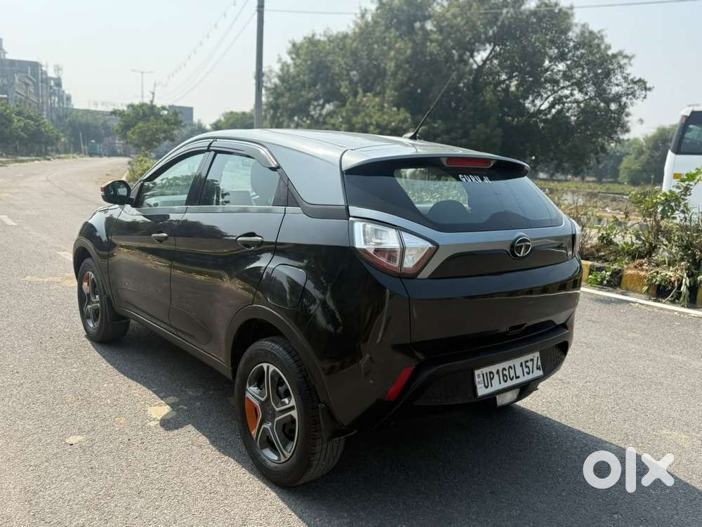 Tata Nexon Kraz Plus Amt, 2019, Petrol