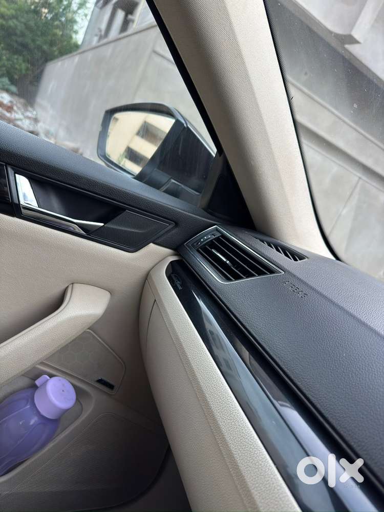 Skoda Superb L&k Diesel 2018 At