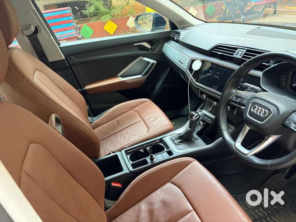 Audi Q3 In Warranty Service Package Mh01 Premium Plus 31000 Km