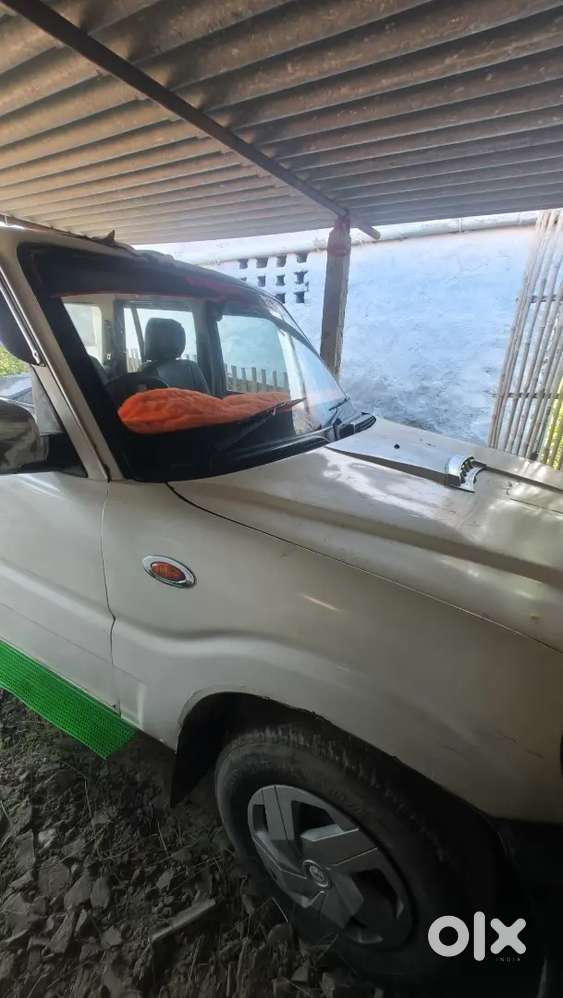 Mahindra Scorpio M2 Di  2011 Diesel+5साल डेट बढ़ा है 2031 तक फिटनेस है