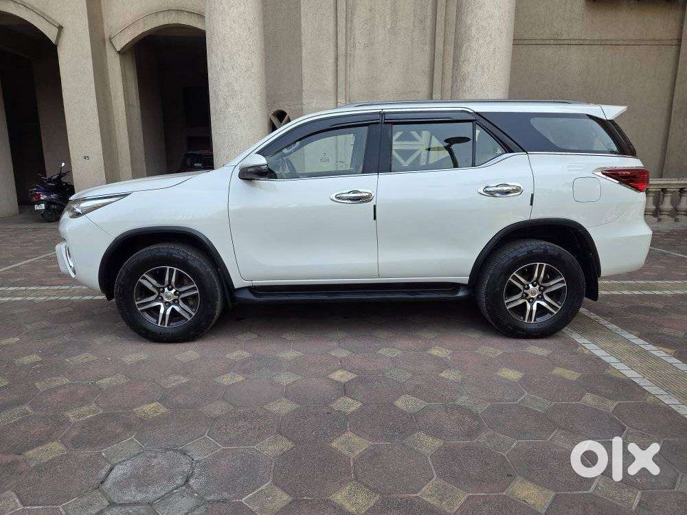 Toyota Fortuner 4x2 At 2.8 Diesel, 2021, Diesel