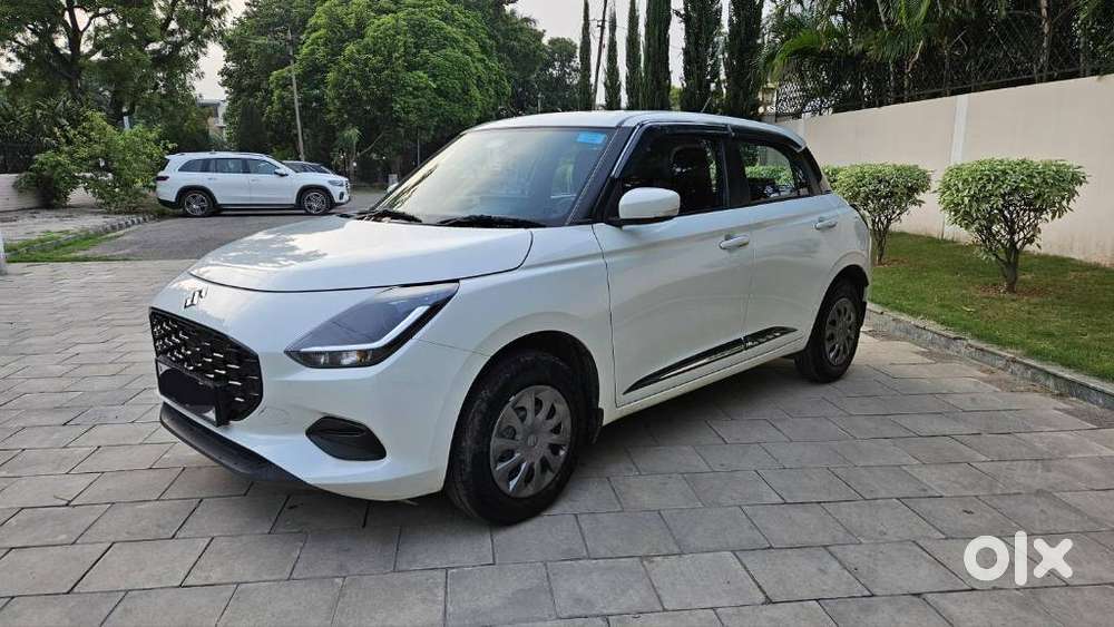 Maruti Suzuki Swift 1.2 Vxi (o), 2026, Petrol