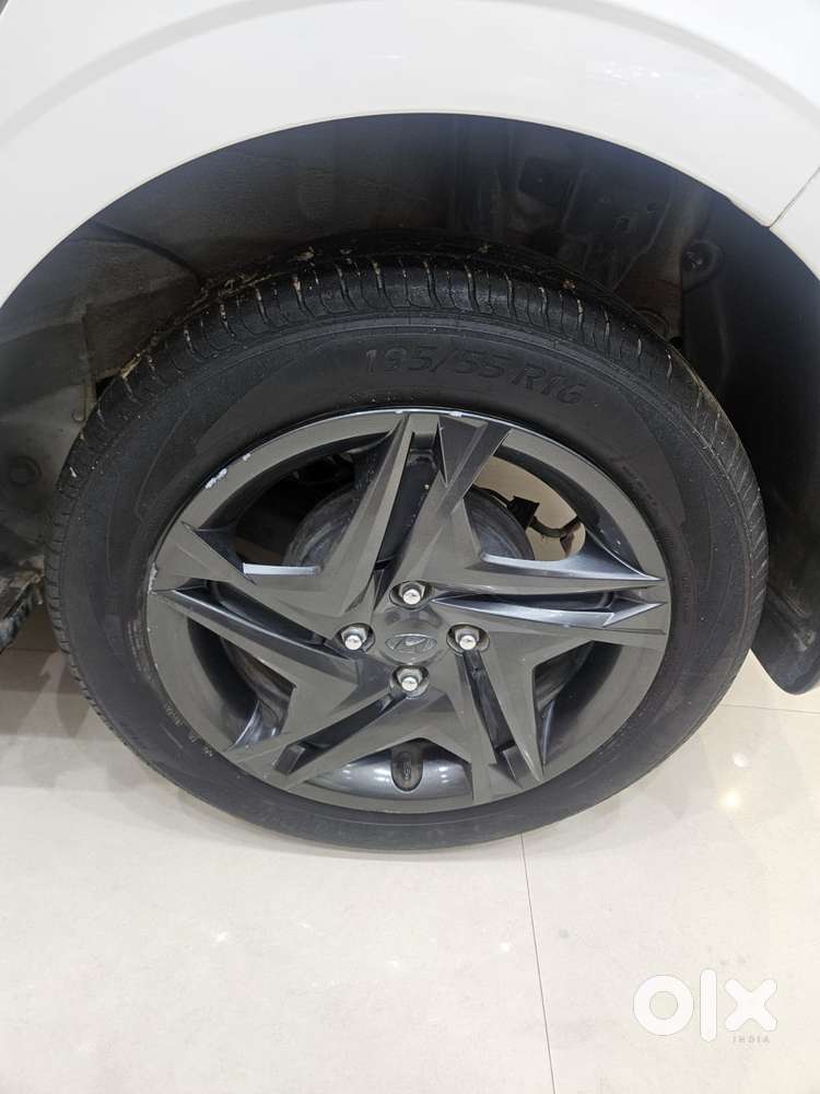 Hyundai I20 Sportz 1.2 Ivt, 2023, Petrol