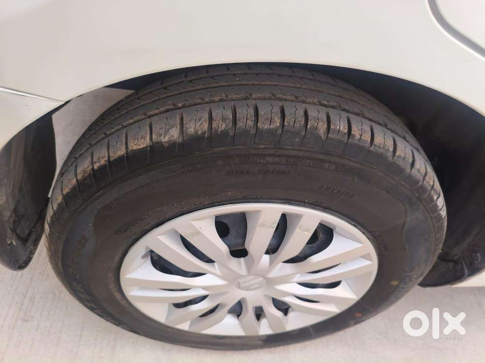 Maruti Suzuki Dzire 1.2 Vxi, 2024, Petrol