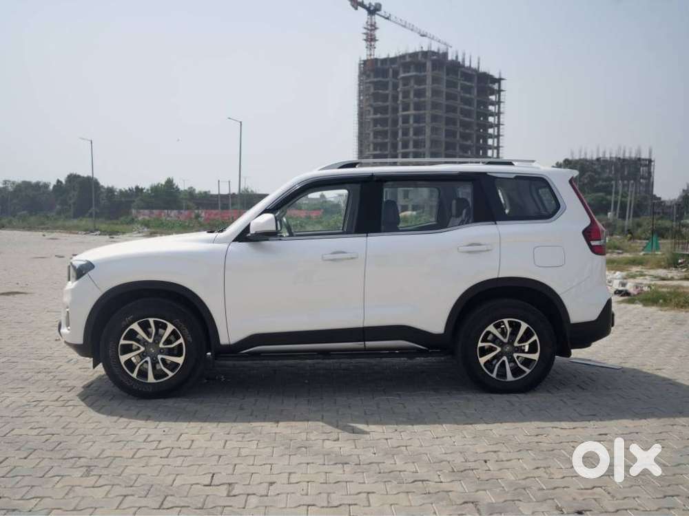 Mahindra Scorpio N Z6 Diesel At 2wd 7 Str, 2025, Diesel