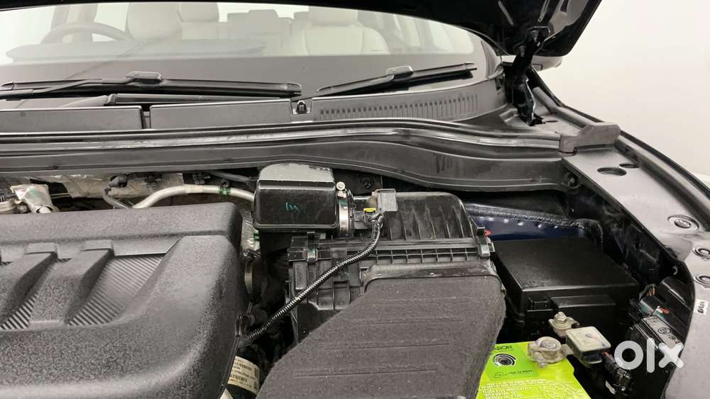 Mahindra Xuv700 2.2 Ax 7 Diesel At Luxury Pack Str, 2023, Diesel