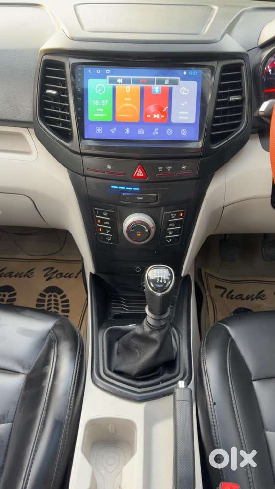 Mahindra Xuv300 W6, 2023, Petrol