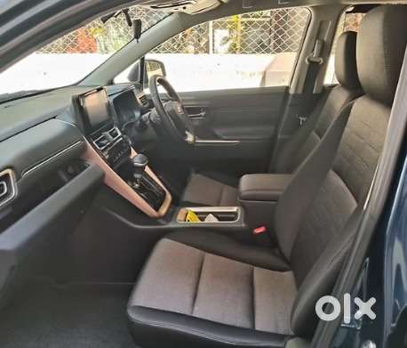 Maruti Suzuki Invicto Zeta Plus 7str, 2023, Electric