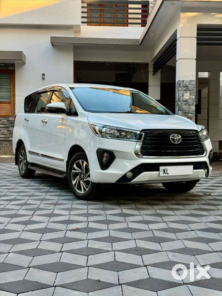 Toyota Innova Crysta 2.4 Gx Mt, 2021, Diesel