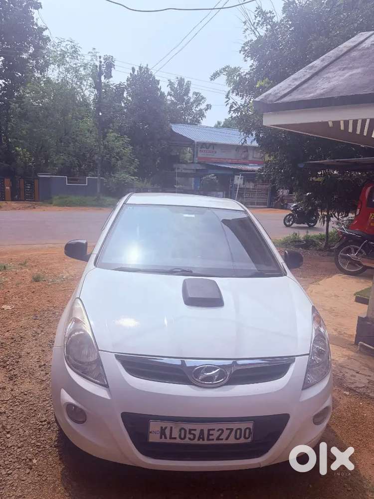 I20 Diesel White Color
