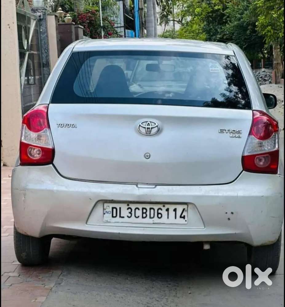 Toyota Etios Liva 2012