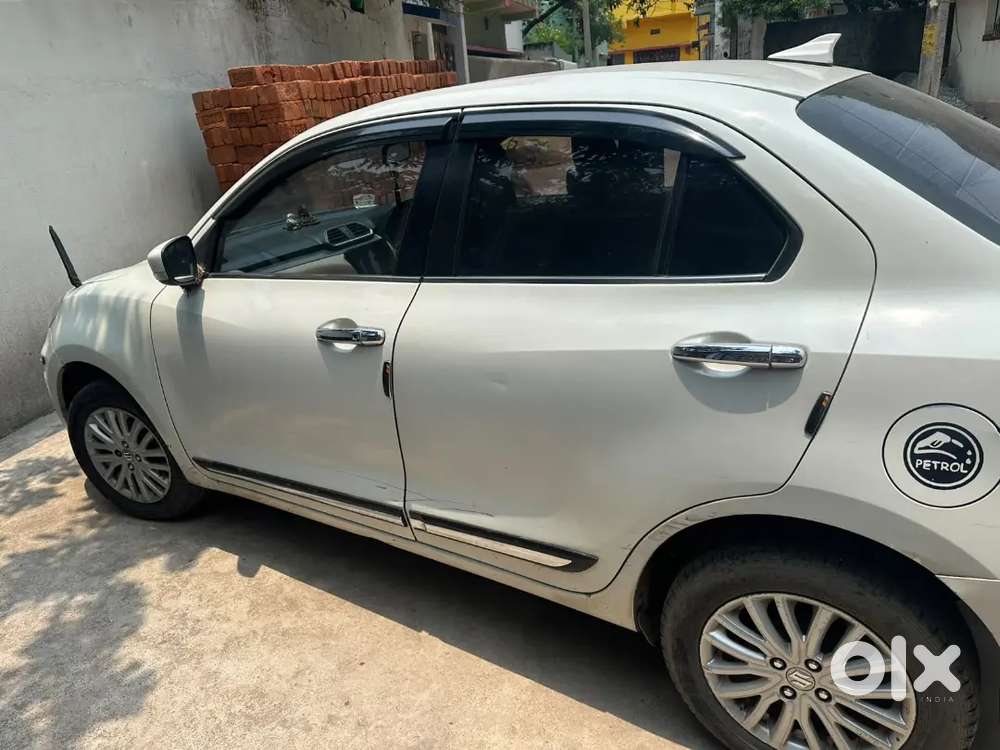 Maruti Suzuki Dzire 2022 Petrol 61000 Km Driven
