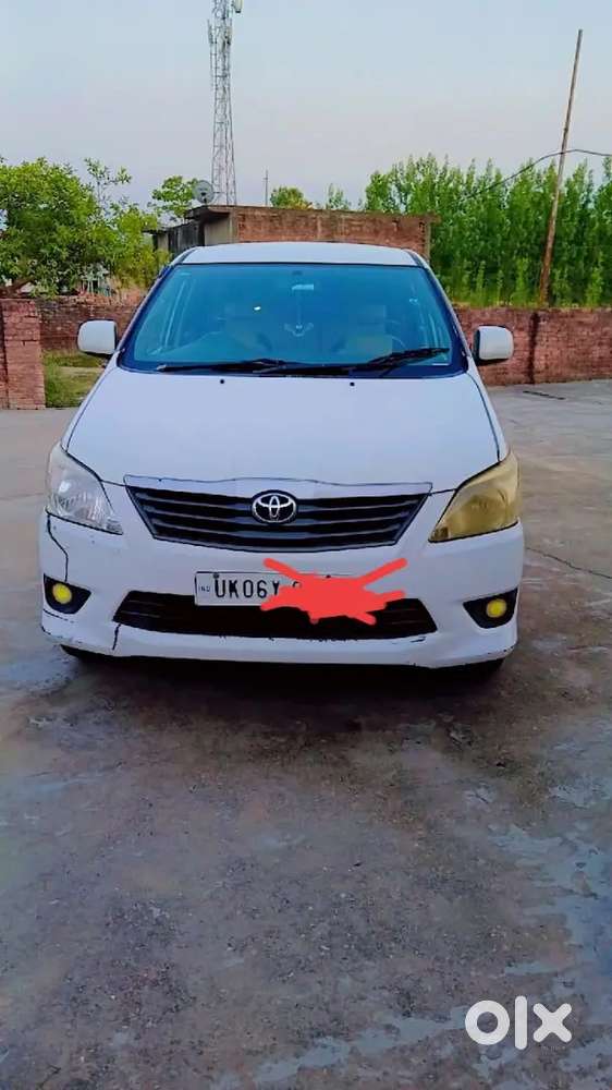 Toyota Innova 2012 Diesel 194962 Km Driven