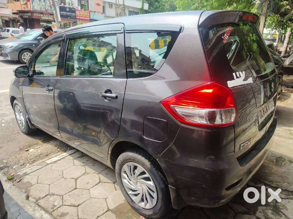 Maruti Suzuki Ertiga Vxi Abs, 2013, Petrol