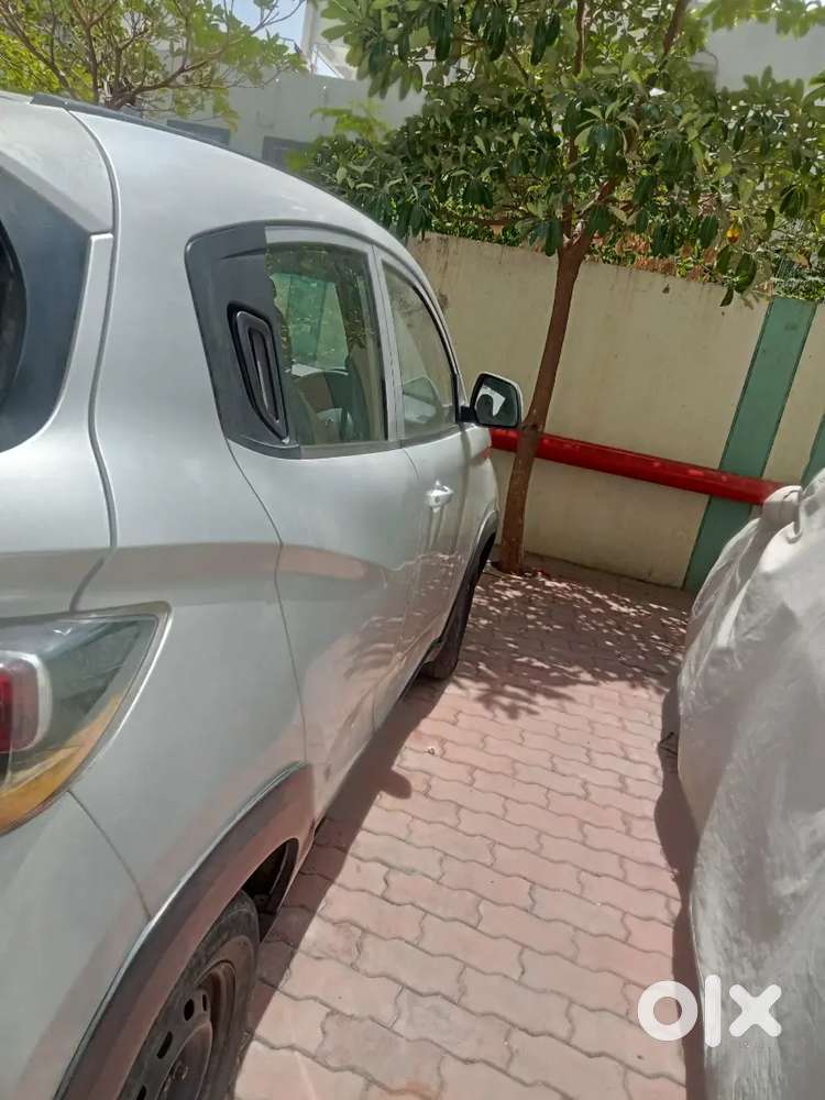 Mahindra Kuv100 Nxt 2018 Petrol