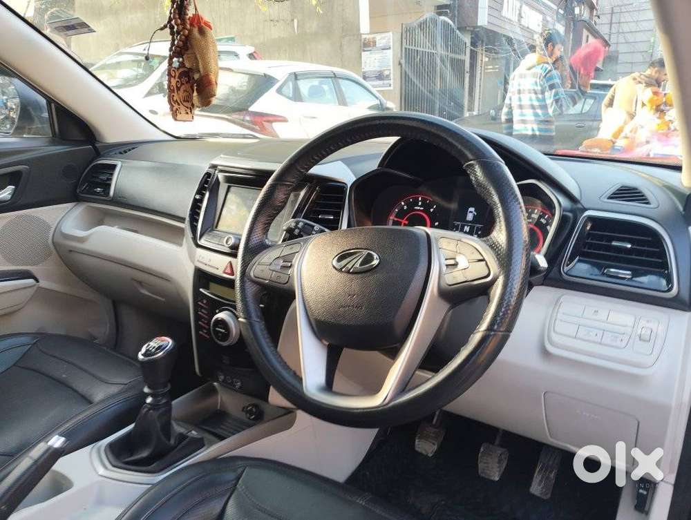 Mahindra Xuv300 W8 Option Diesel, 2022, Diesel