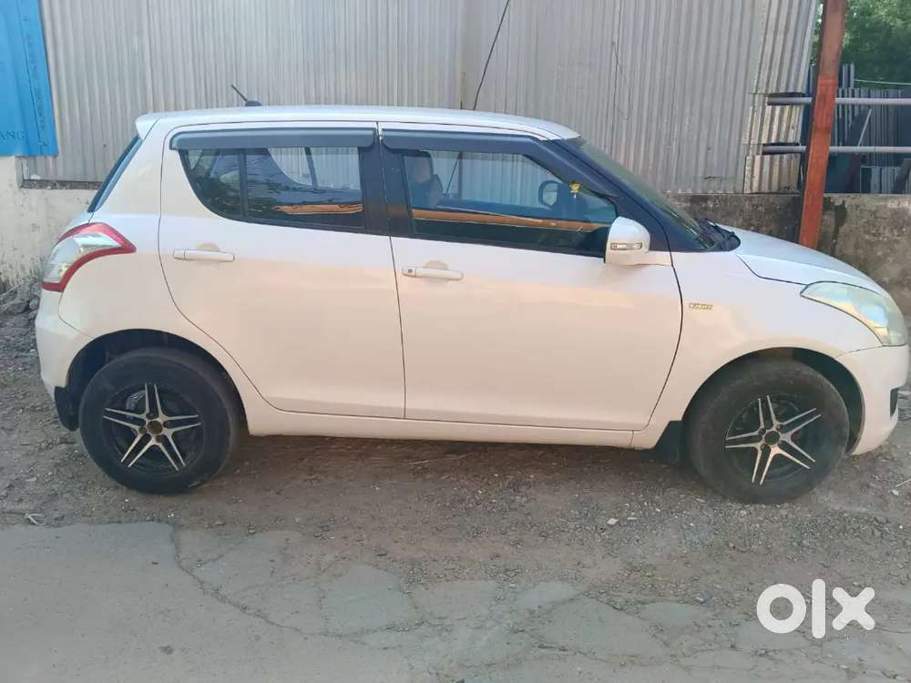 Maruti Suzuki Swift 2012 
Diesel 
93000 Km Driven