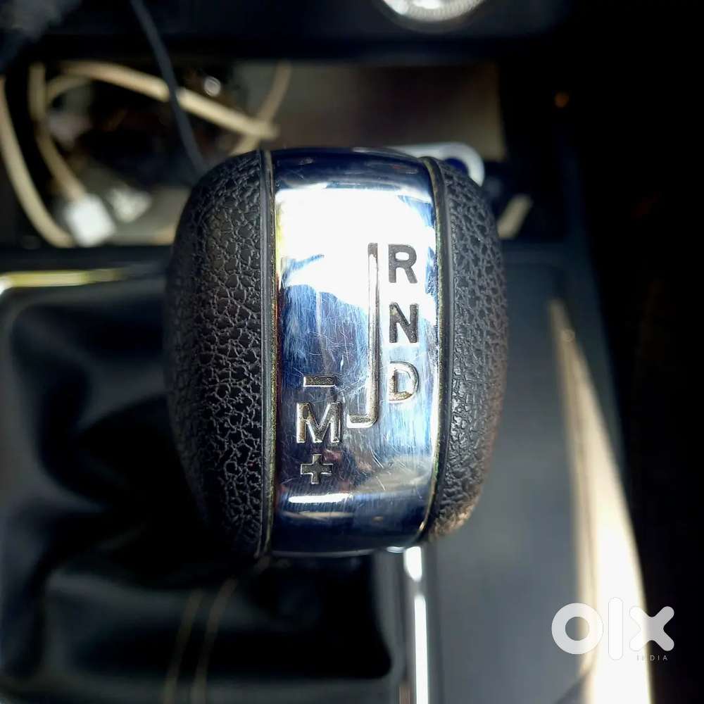 Renault Kiger Rxt 2021 Petrol Automatic Dual Tone