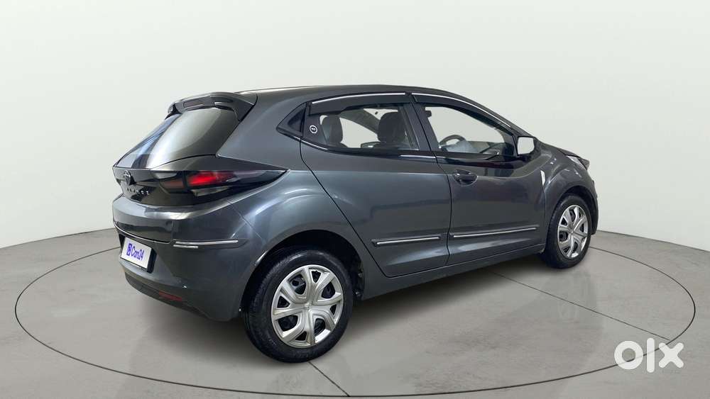 Tata Altroz Xm Plus Petrol, 2023, Petrol