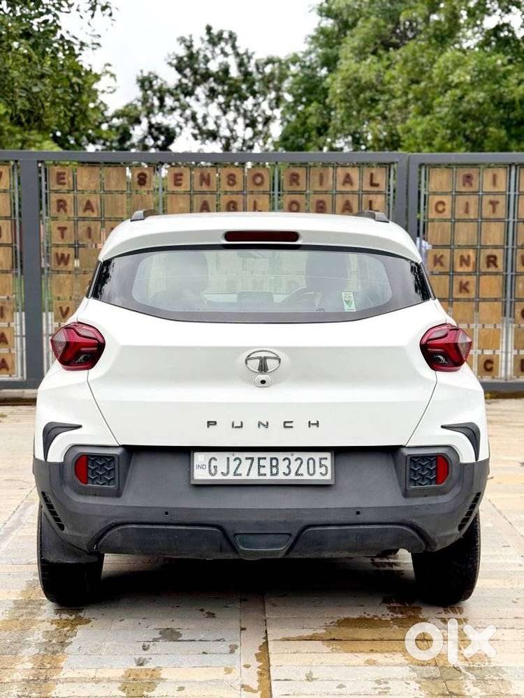 Tata Punch Accomplished Amt, 2022, Petrol
