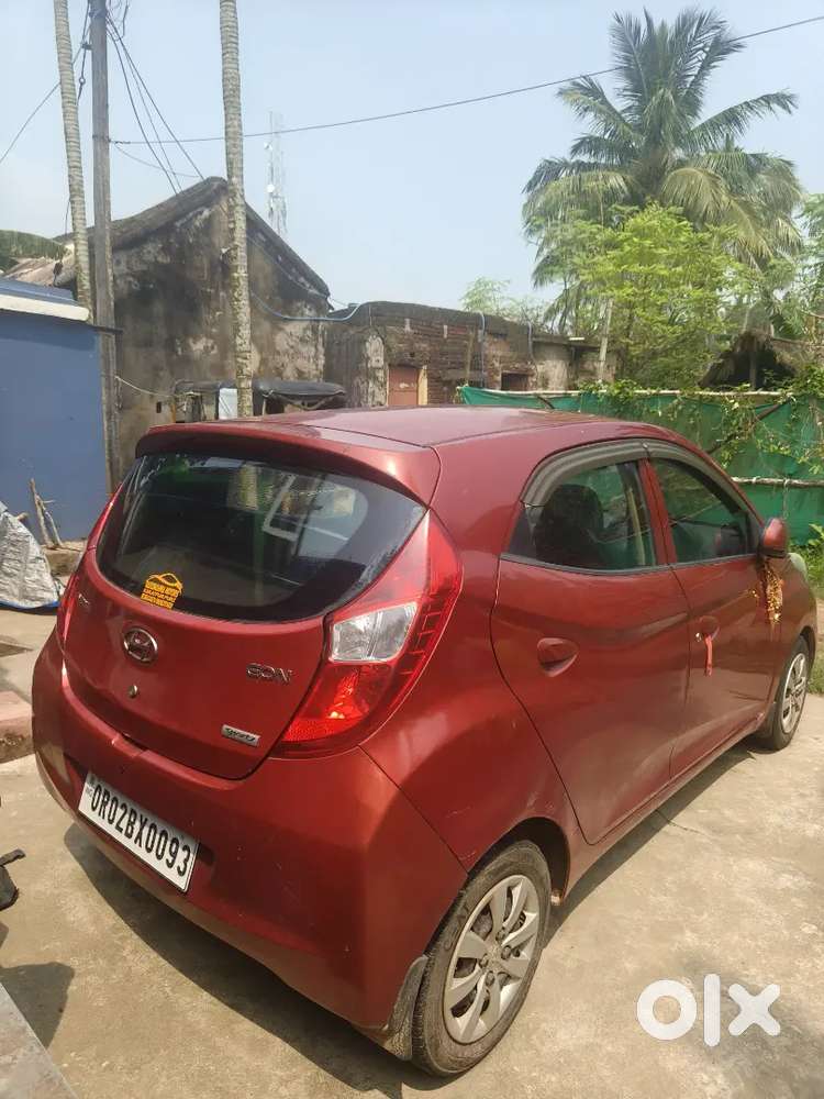 Hyundai Eon Sportz 2012