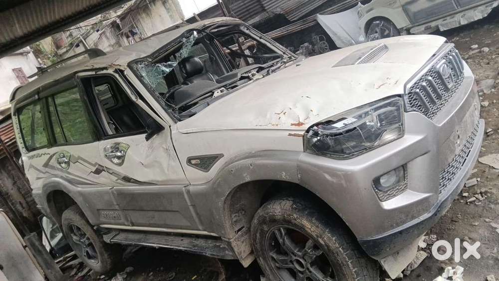 Mahindra Scorpio 2017 Diesel Well Maintained