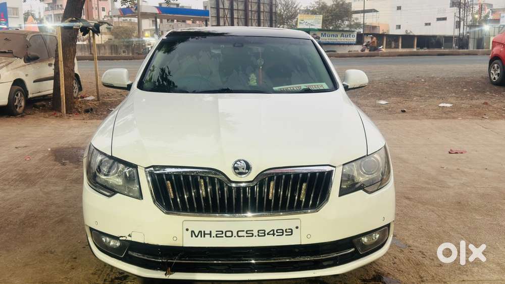 Skoda Superb 2014 Diesel 91200 Km Driven