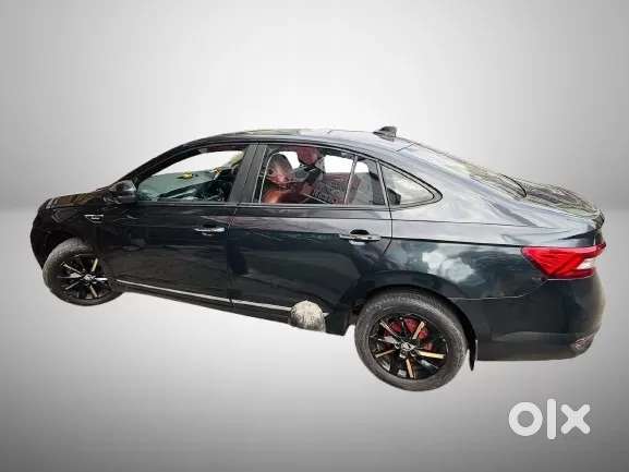 Skoda Slavia Ambition 1.0l Tsi Mt, 2024, Petrol